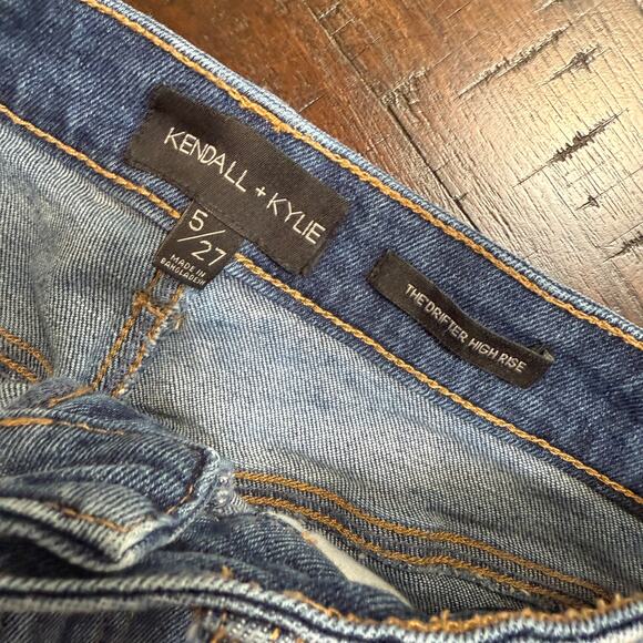 Kendall + Kylie Drifter High Rise Denim Shorts Size 5/27 - Picture 3 of 8